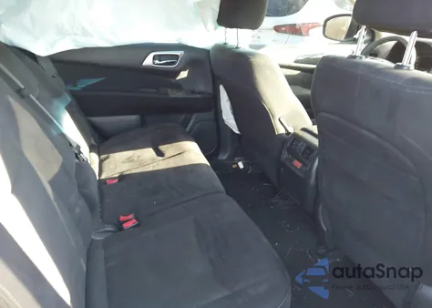 2013 Nissan Pathfinder S z USA, uszkodzony, nr VIN 5N1AR2MM4DC687924